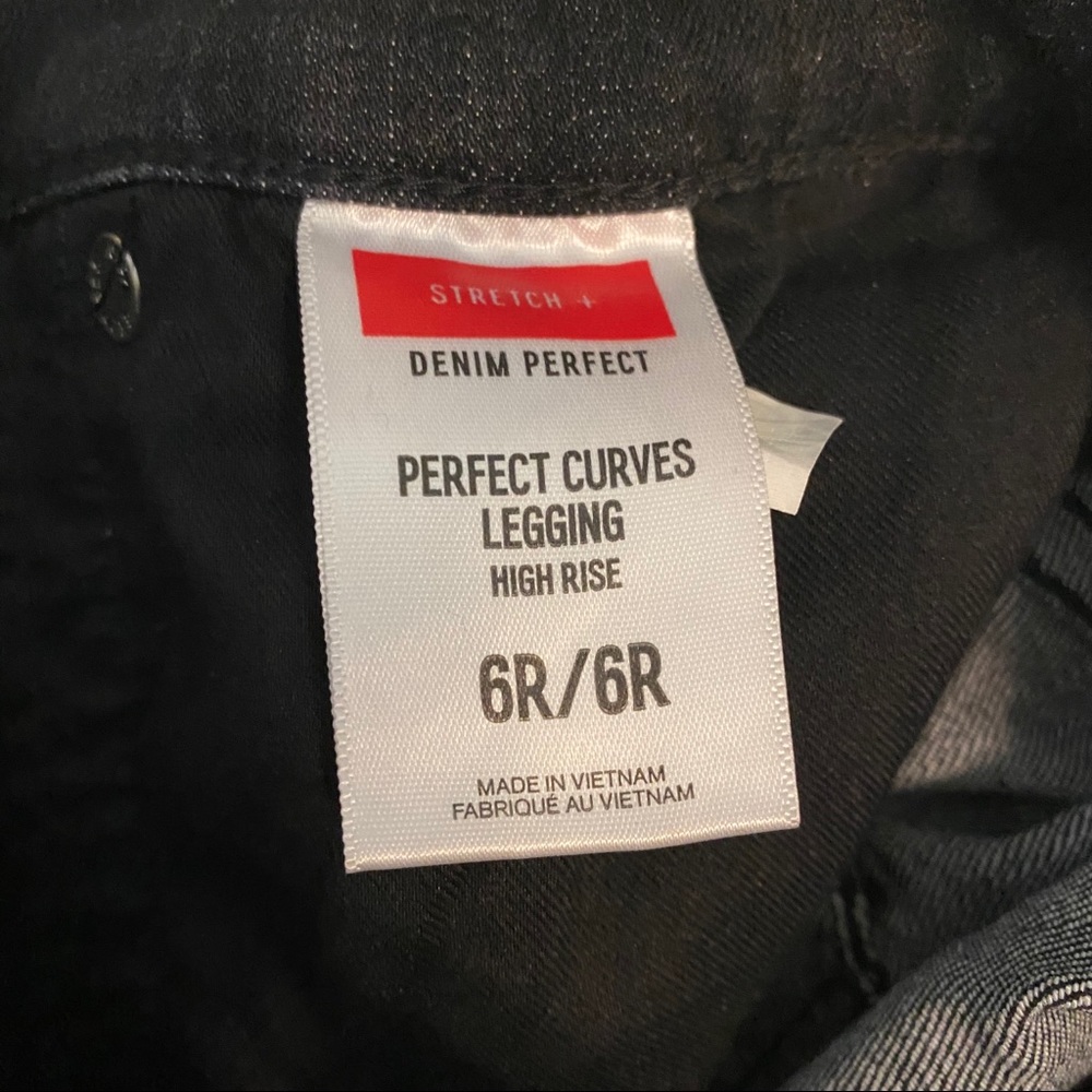 Express Jeggings - Picture 2 of 4